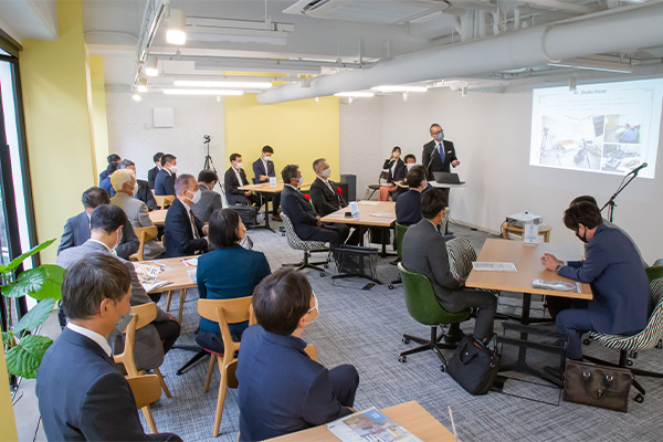 ミーティングスペース